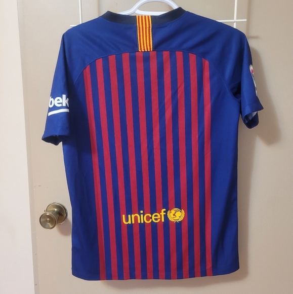 FC Barcelona jersey - Picture 2 of 3